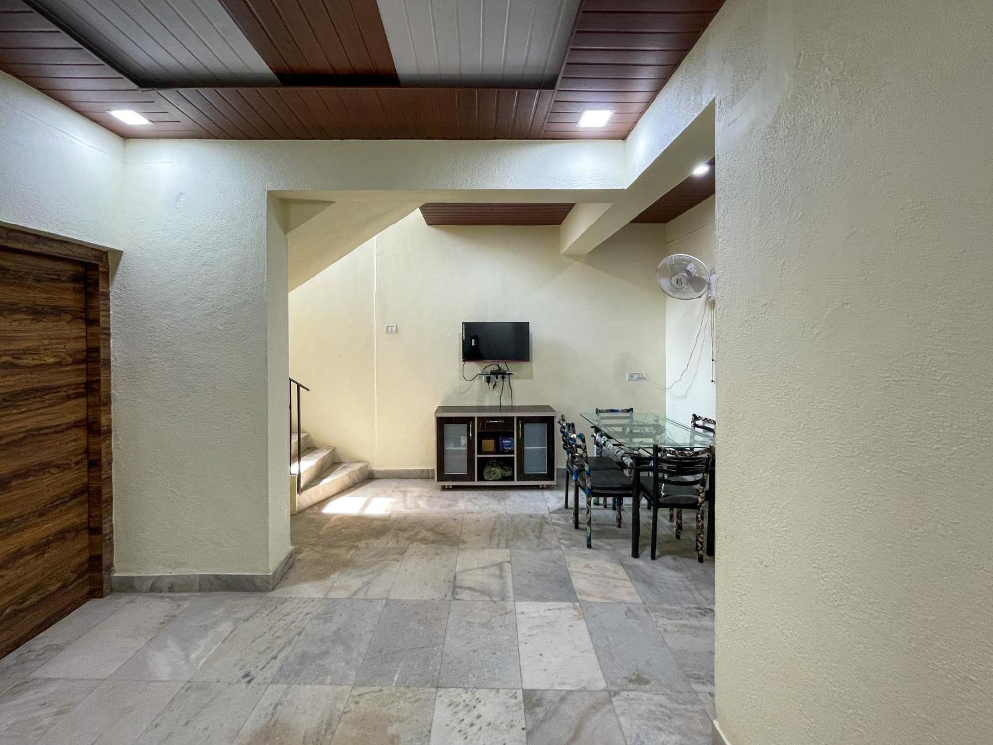 Zars Villa, Lonavala Kültér fotó